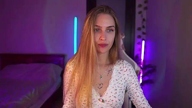 Kamila icee online show from 09-13-25, 06:29