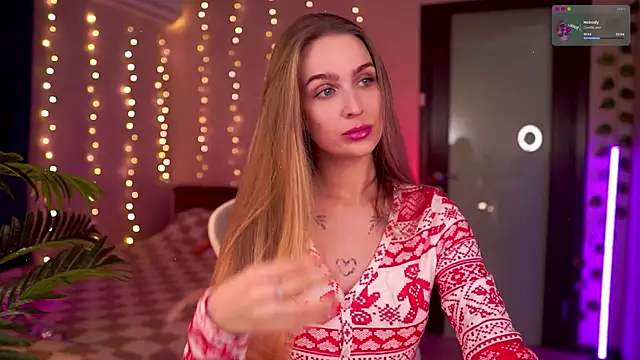 Kamila icee online show from 12-17-25, 07:20