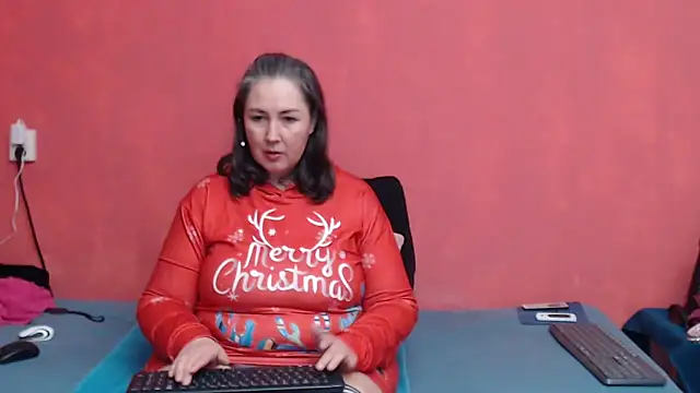 MilfGina online show from 12-20-24, 10:16