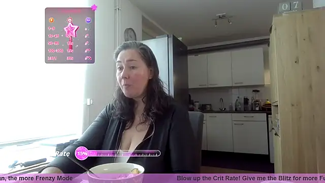 Snapshot of MilfGina chatting on 11-07-25, 08:58 MilfGina online show from 11-07-25, 08:58