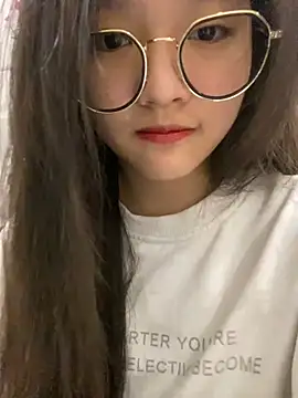 Krixxi22 online show from 12-30-24, 03:35