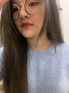 Krixxi22 online show from 02-26-25, 04:03