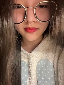 Krixxi22 online show from 02-08-26, 07:39