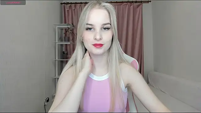 MiraSpaceGirl online show from 02-14-25, 07:33