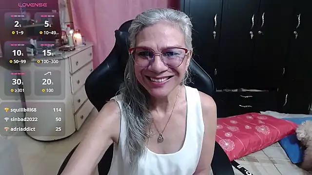 Snapshot of Giorgia_xue53 chatting on 10-26-25, 11:31 Giorgia xue53 online show from 10-26-25, 11:31