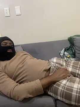 Snapshot of jaytee198610 chatting on 03-05-26, 03:30 jaytee198610 online show from 03-05-26, 03:30