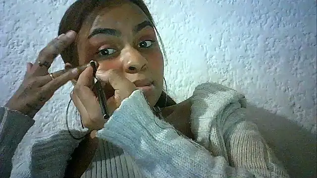 Bellabeltrann online show from 12-22-25, 11:40