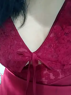 Snapshot of Hana_67 chatting on 01-08-25, 01:41 Hana 67 online show from 01-08-25, 01:41