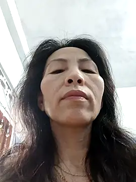 Snapshot of Hana_67 chatting on 02-02-25, 11:32 Hana 67 online show from 02-02-25, 11:32