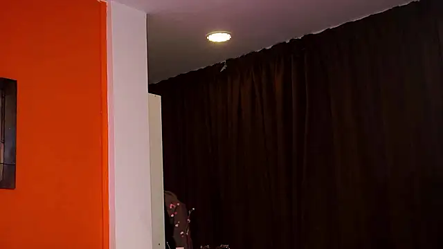 Snapshot of LovingBlondie chatting on 03-06-26, 04:20 LovingBlondie online show from 03-06-26, 04:20