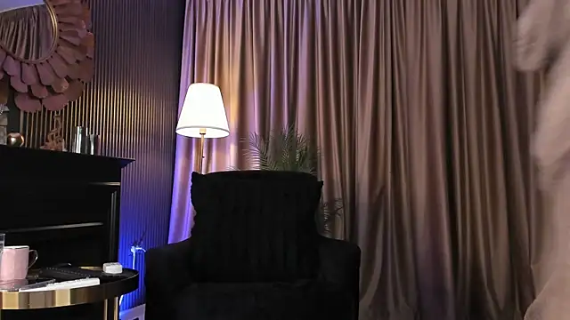 LovingBlondie online show from 06-21-26, 03:09