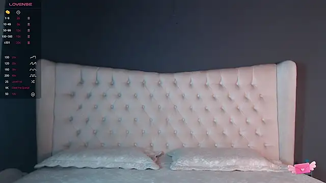 nichole bree  online show from 01-21-25, 11:13