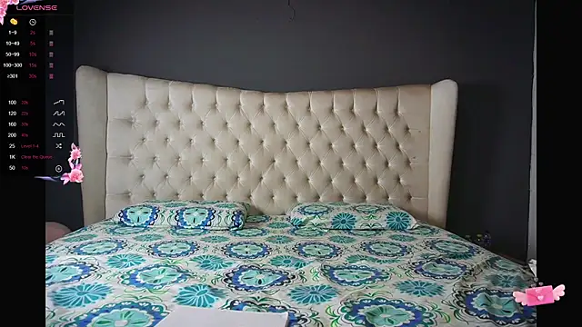 nichole bree  online show from 03-14-25, 10:39