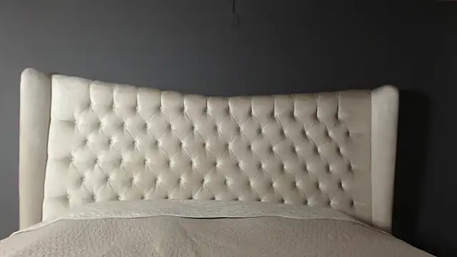 nichole bree  online show from 10-01-25, 12:33