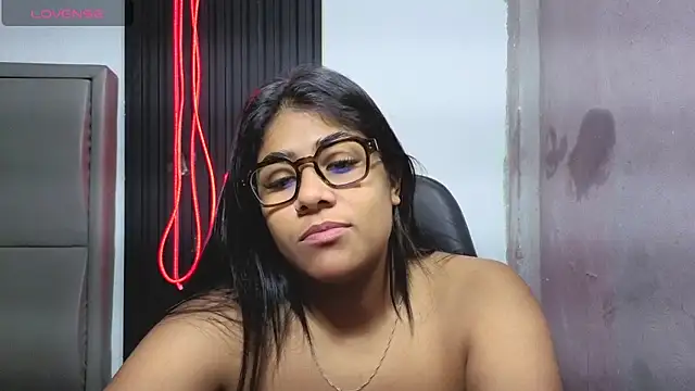 Rubi boobs  online show from 06-04-26, 11:55