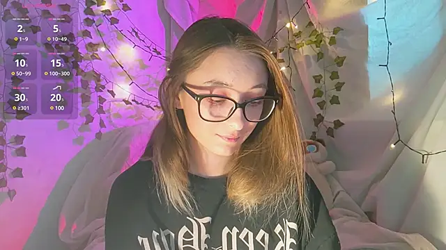 monlight  dana online show from 12-04-24, 09:18