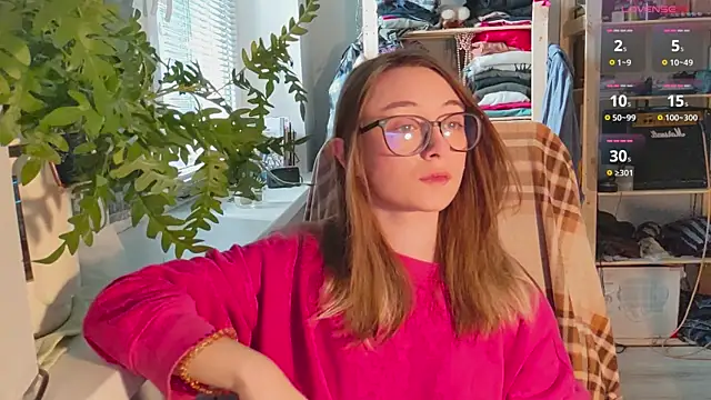 monlight  dana online show from 02-18-25, 11:11