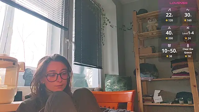 Snapshot of monlight__dana chatting on 03-31-26, 06:47 monlight dana online show from 03-31-26, 06:47