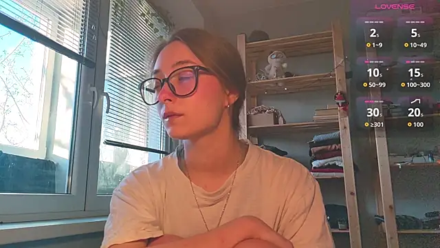 Snapshot of monlight__dana chatting on 04-02-26, 04:15 monlight dana online show from 04-02-26, 04:15