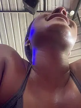 Berry Bans online show from 09-12-25, 06:08