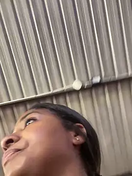 Berry Bans online show from 09-25-25, 05:38