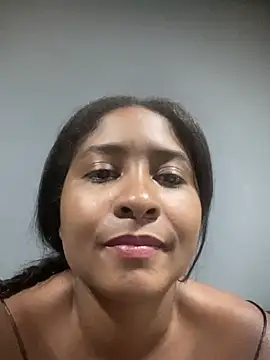 Berry Bans online show from 05-05-26, 01:46