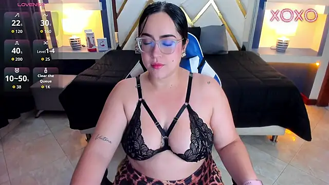 Snapshot of Sofiia_davis23 chatting on 03-26-26, 01:28 Sofiia davis23 online show from 03-26-26, 01:28