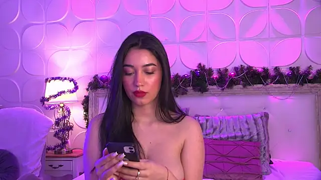 Amy Sin online show from 12-17-24, 06:20