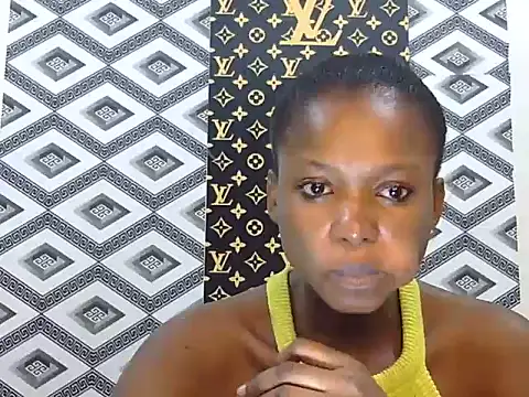 Snapshot of fire_waiste_ chatting on 06-19-26, 09:18 fire waiste online show from 06-19-26, 09:18