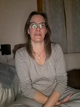 SpiceLea online show from 12-17-24, 09:16