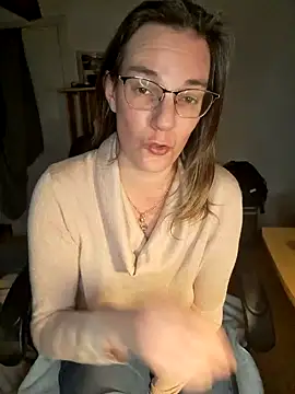 SpiceLea online show from 01-09-25, 09:16