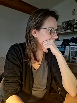 SpiceLea online show from 02-21-25, 12:28