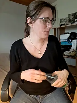 SpiceLea online show from 02-24-25, 12:59