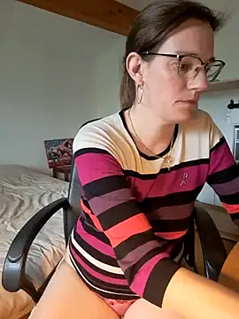 SpiceLea online show from 03-10-25, 12:37