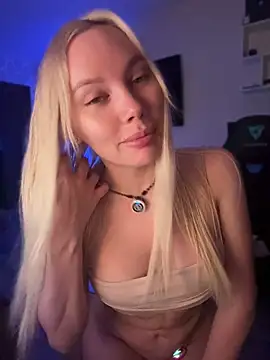Bestie Online online show from 06-05-26, 08:25