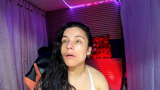 rosse 2504 online show from 09-16-25, 05:03