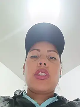  andrea30 online show from 06-17-26, 11:23