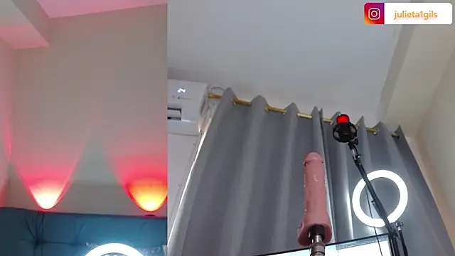 Juliet dolce online show from 10-01-25, 09:43