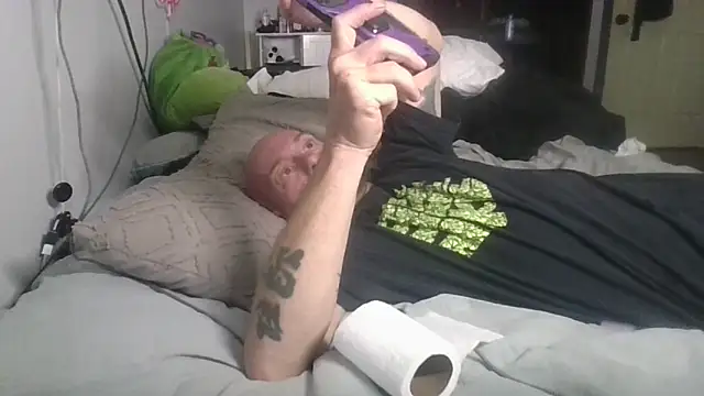 deepinnnnn online show from 11-12-25, 07:57