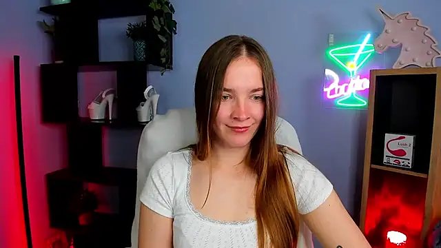 kenzie x online show from 11-04-25, 07:40