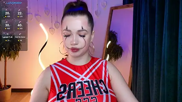 Diana twerk online show from 10-31-25, 08:26