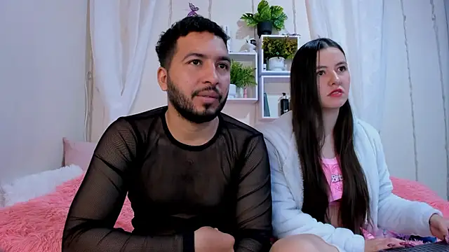 Idara and Edahi01 online show from 01-28-25, 05:03