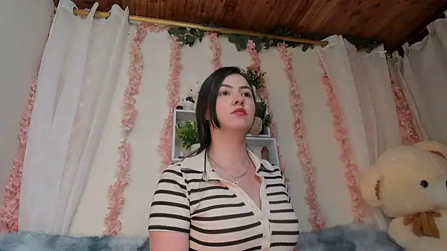 Idara and Edahi01 online show from 02-05-26, 12:26