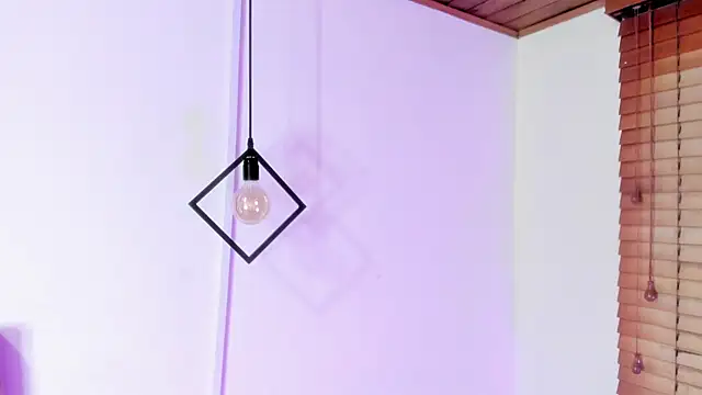 GENNESIS LOVE online show from 10-07-25, 03:58