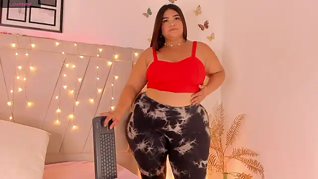 Snapshot of sienna_marie chatting on 12-03-24, 10:18 sienna marie online show from 12-03-24, 10:18