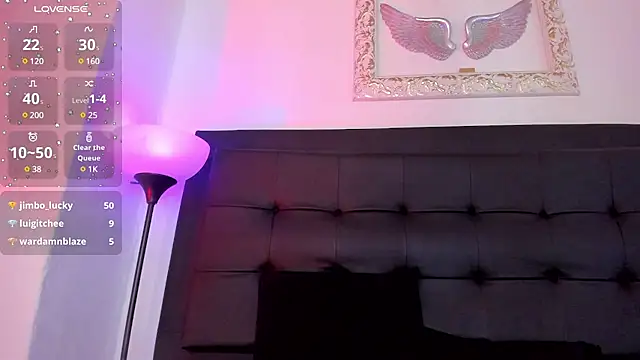 Mia 222 online show from 01-02-25, 06:23