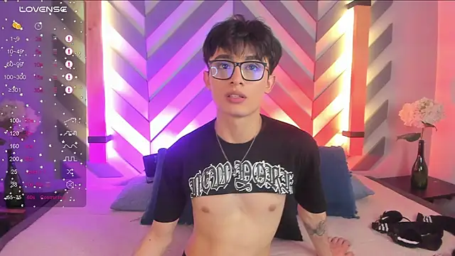 cherryy boy online show from 02-18-25, 07:09