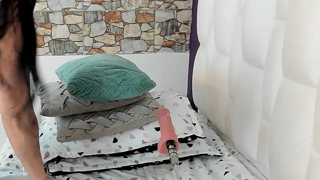 Snapshot of brithanyadams23 chatting on 09-14-25, 02:22 brithanyadams23 online show from 09-14-25, 02:22