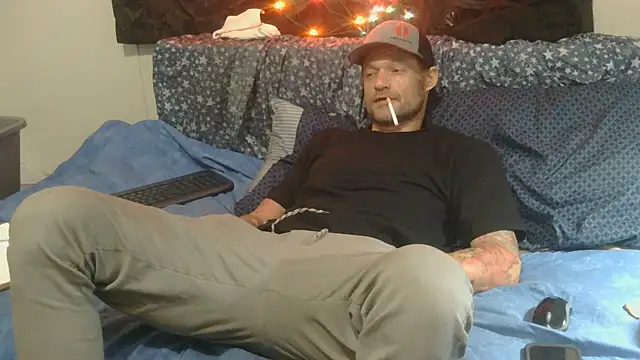 Snapshot of SoloMan2023 chatting on 09-23-25, 03:09 SoloMan2023 online show from 09-23-25, 03:09