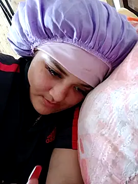 Liancy online show from 12-29-24, 06:38